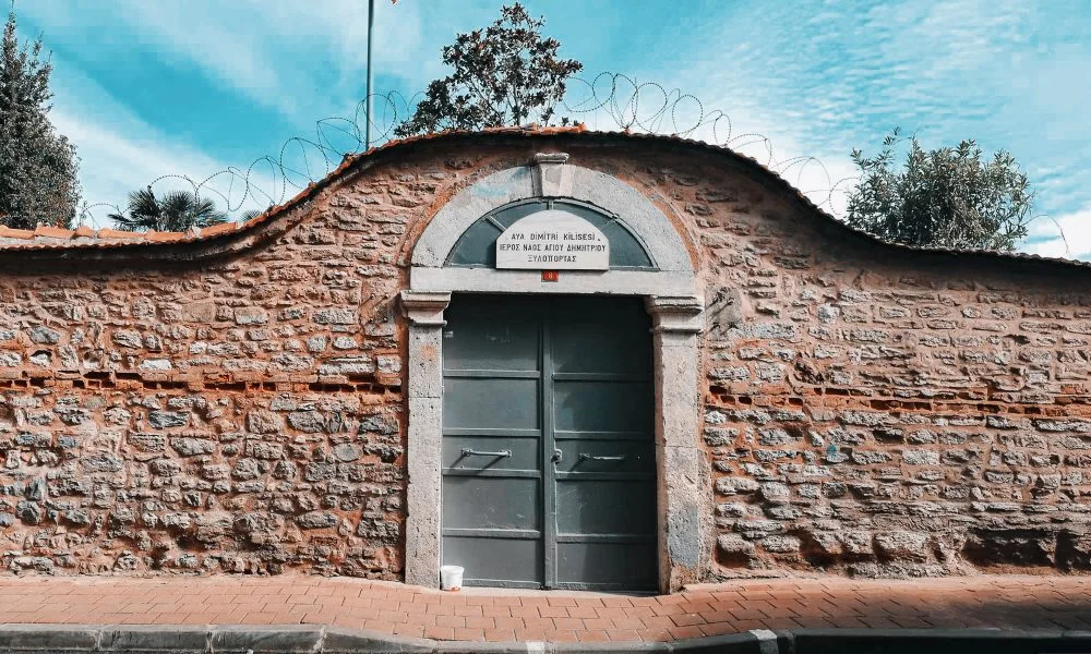 AYA DİMİTRİ RUM ORTODOKS KİLİSESİ (FATİH)