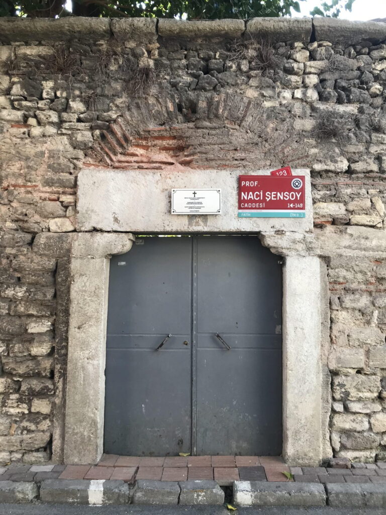 AYA DİMİTRİ SARMAŞIK RUM ORTODOKS KİLİSESİ