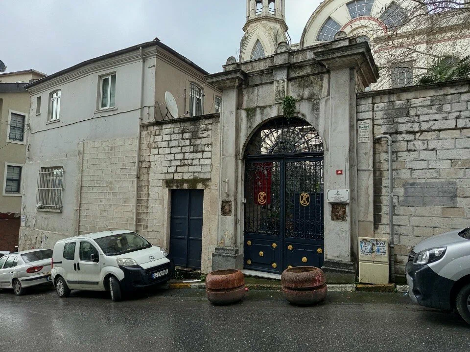 AYA KONSTANTİN RUM ORTODOKS KİLİSESİ (BEYOĞLU)