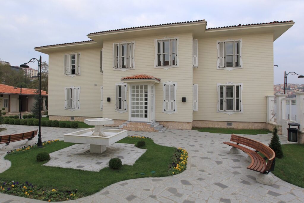 BAHARİYE MEVLEVİHANESİ