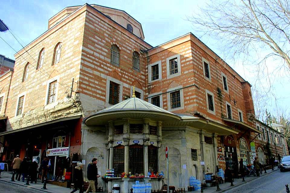 BEŞİR AĞA KÜLLİYESİ