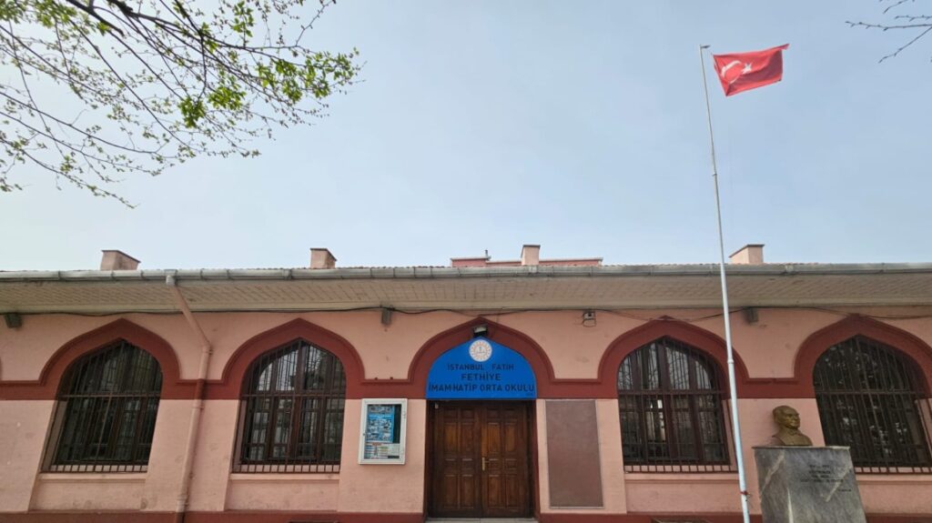 FETHİYE İMAM HATİP ORTAOKULU