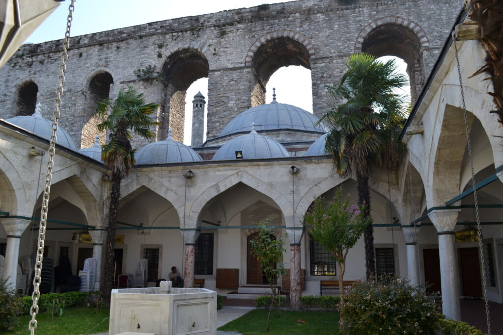 GAZANFER AĞA MEDRESESİ