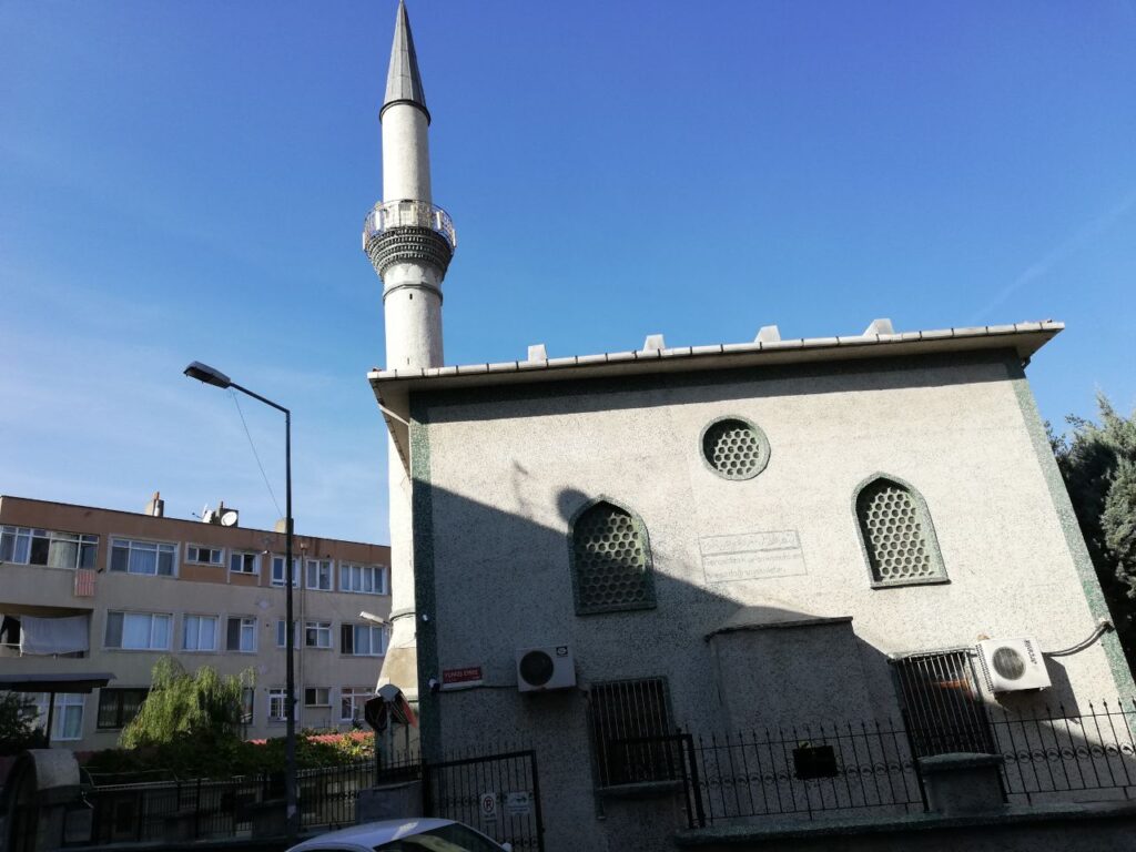 İskender Ağa Camii