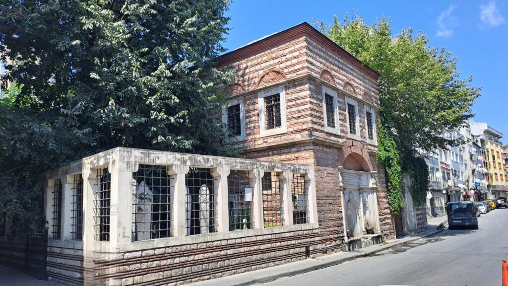 Nazperver Kalfa Sıbyan Mektebi