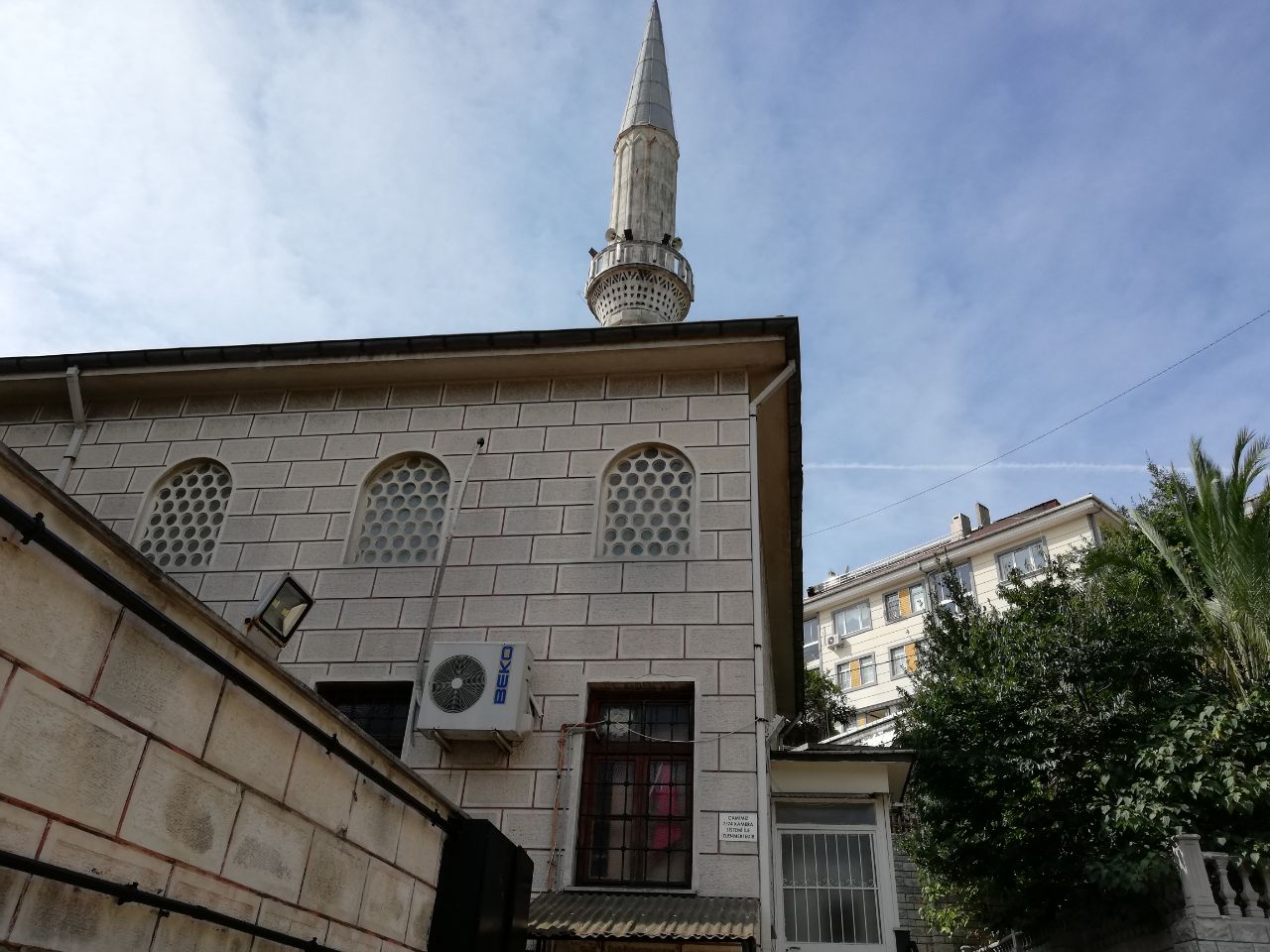 Odun Yarıcızade Camii