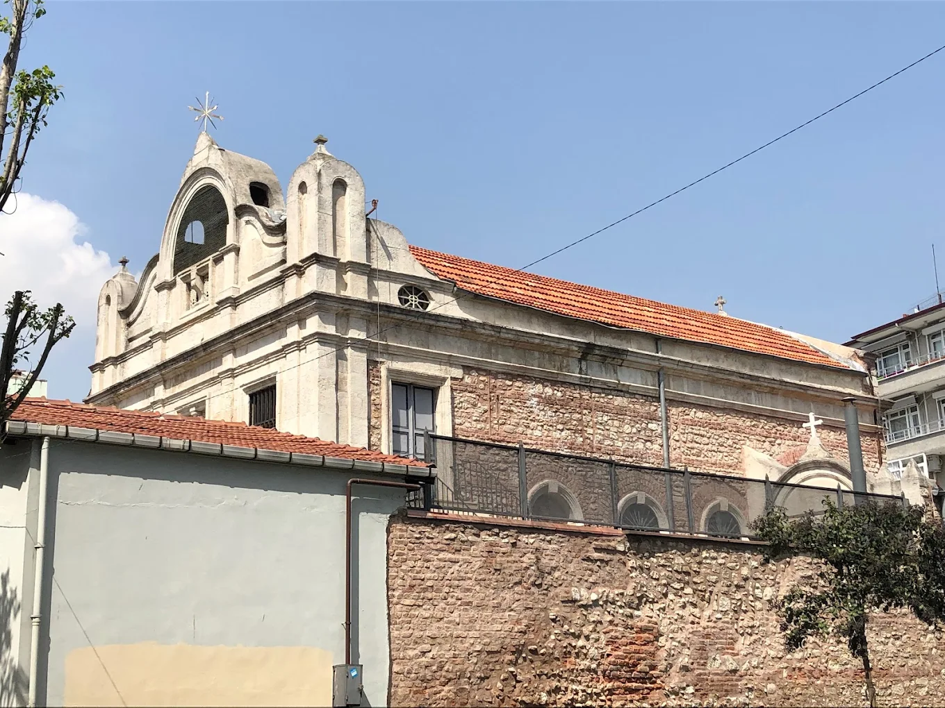 Surp Agop Ermeni Kilisesi