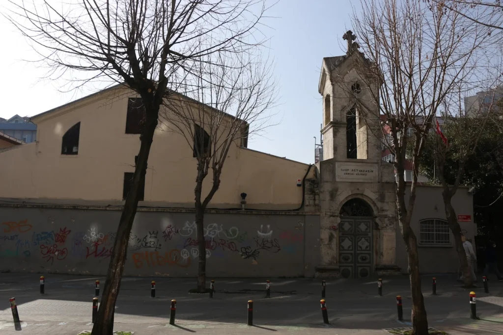 SURP ASDVADZADZİN ERMENİ KİLİSESİ (BAKIRKÖY)