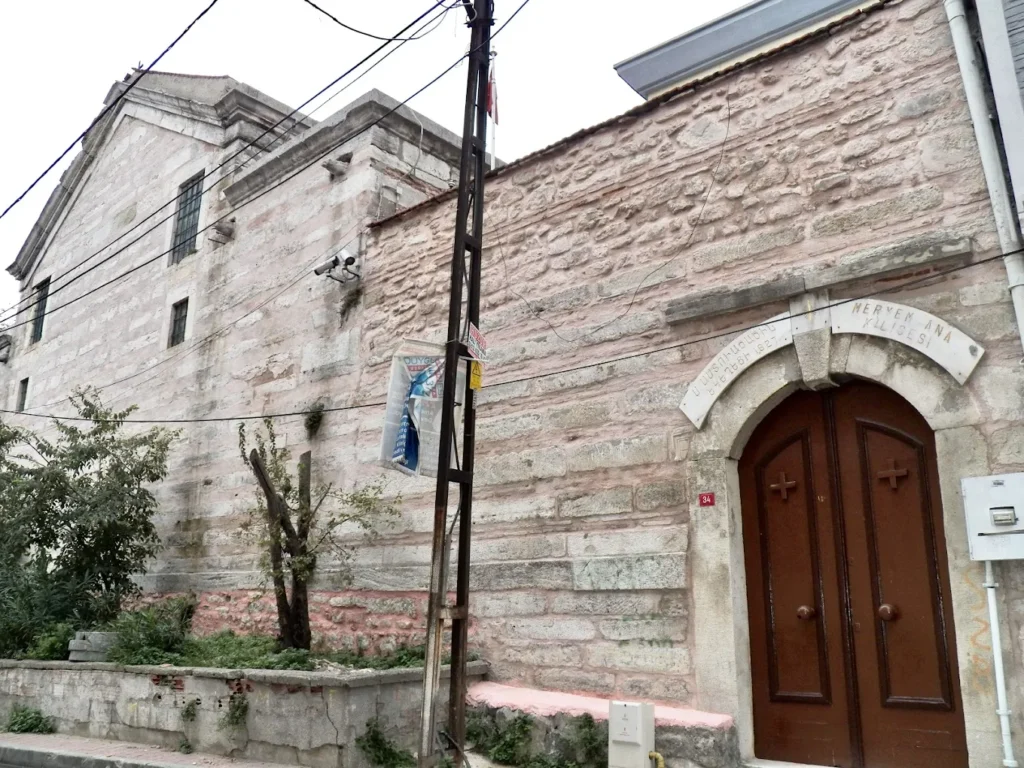 SURP ASDVADZADZİN ERMENİ KİLİSESİ (EYÜPSULTAN)