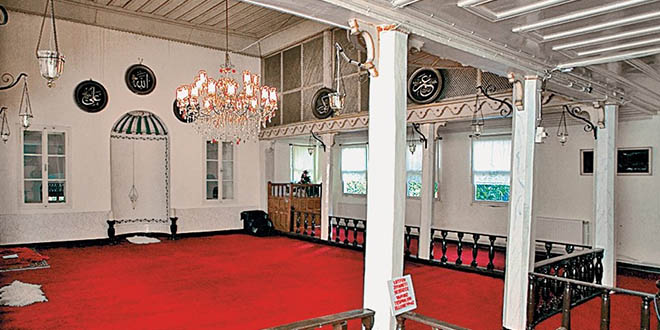 ÜMMİ SİNAN TEKKESİ