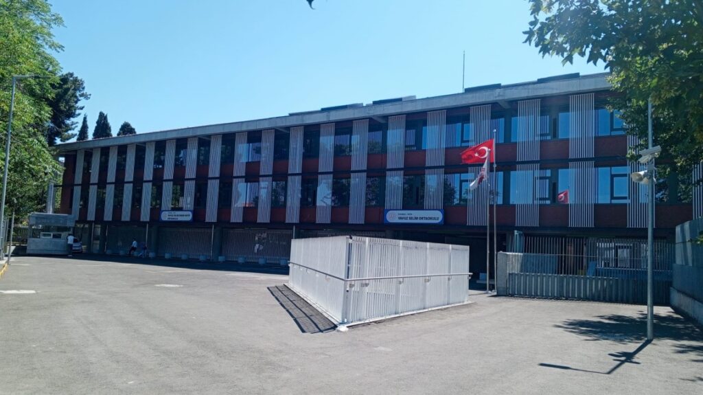 YAVUZ SELİM ORTAOKULU